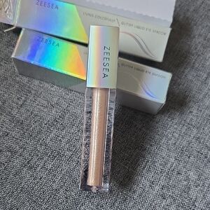 ZEESEA Glitter Liquid Eye Shadow